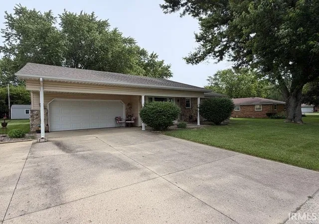 Photo 4 of Manufactured home for sale at 420 Phelps Dr, New Castle, IN 47362 | MLS# 202624715 | Listing updated on 2026-09-13