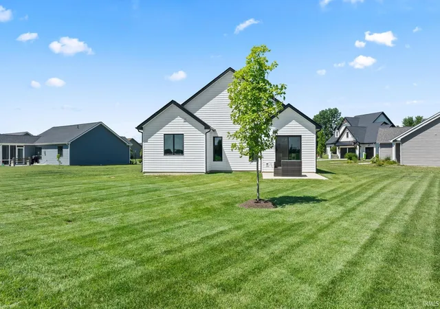 Photo 4 of Manufactured home for sale at 451 Cottonwood Ct, Markle, IN 46770 | MLS# 202624717 | Listing updated on 2026-09-09