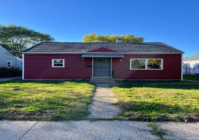 Photo 1 of Sale Pending at 261 N Kenmore St, South Bend, IN 46619 | MLS# 202624748 | Listing updated on 2026-08-31