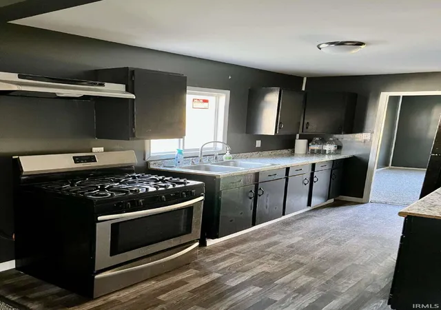 Photo 4 of Sale Pending at 261 N Kenmore St, South Bend, IN 46619 | MLS# 202624748 | Listing updated on 2026-08-31