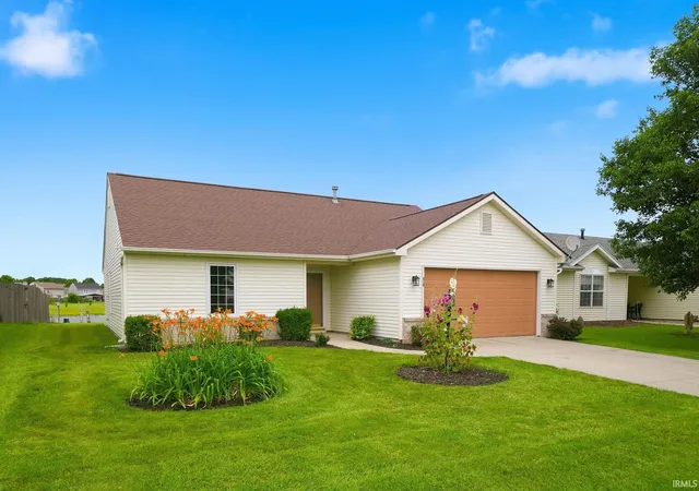 Photo 3 of Sale Pending at 218 El Dorado Trl, Fort Wayne, IN 46825 | MLS# 202624755 | Listing updated on 2026-07-21