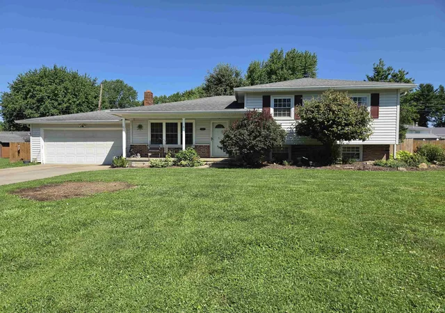 1st image of 310 Eastgate Dr, Vincennes, IN 47591 | MLS# 202624761