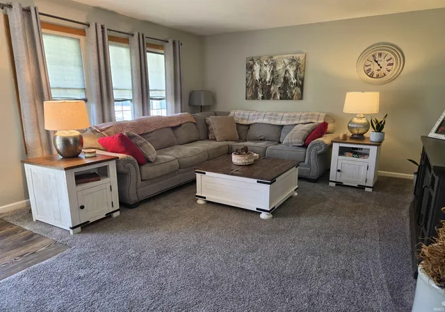 5th image of 310 Eastgate Dr, Vincennes, IN 47591 | MLS# 202624761