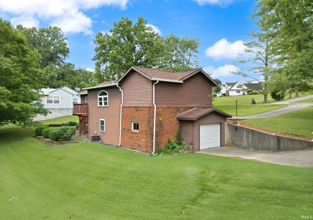 Homes for sale in French Lick, IN | 2163 Sunny Acres Dr, French Lick, IN 47432 | MLS# 202624775
