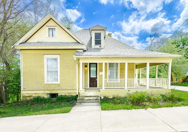 Photo 1 of Manufactured home for sale at 719 W 11th Street, Bloomington, IN 47404 | MLS# 202624785 | Listing updated on 2026-07-27
