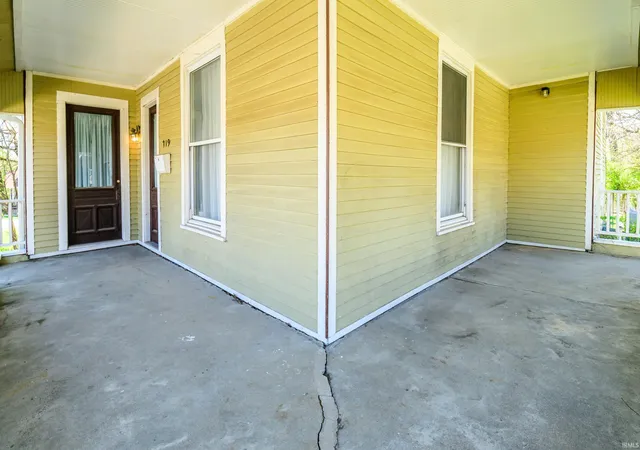 Photo 3 of Manufactured home for sale at 719 W 11th Street, Bloomington, IN 47404 | MLS# 202624785 | Listing updated on 2026-07-27