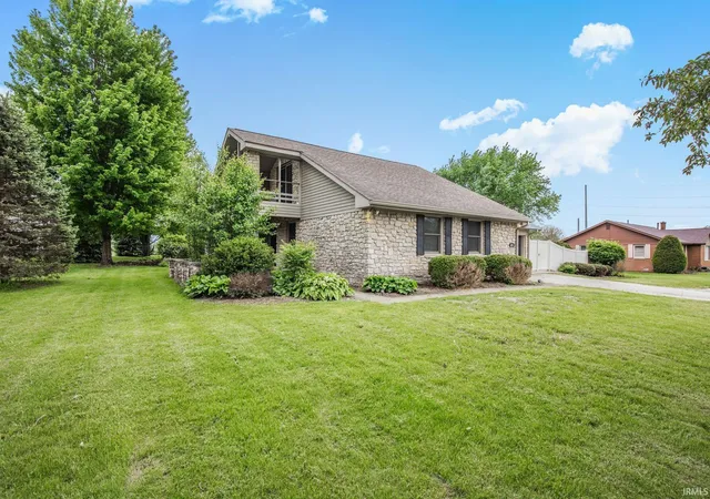 Homes for sale in Knightstown, IN | 4703 W 1200 N Rd, Knightstown, IN 46148 | MLS# 202624791
