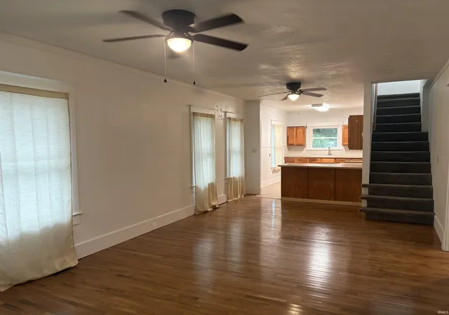3rd image of 1216 N 12Th St, Vincennes, IN 47591 | MLS# 202624819