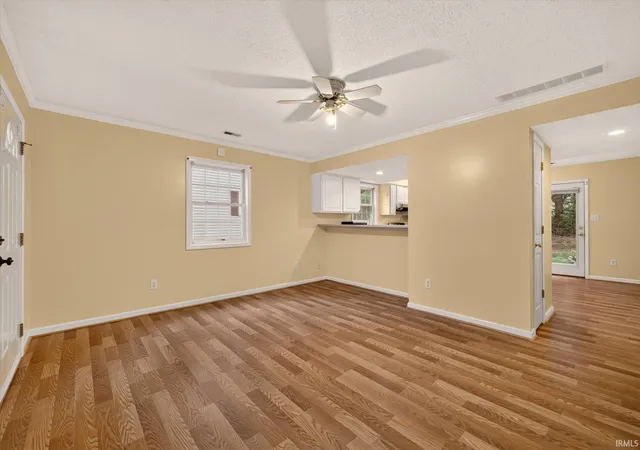 Homes for sale in Bloomington, IN | 3381 S Oaklawn Cir, Bloomington, IN 47401 | MLS# 202624820