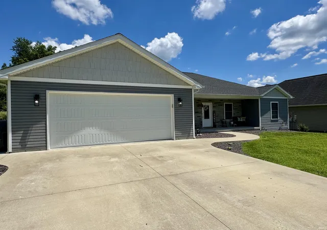 3rd image of 426 S Blitzen Ln, Santa Claus, IN 47579 | MLS# 202624826