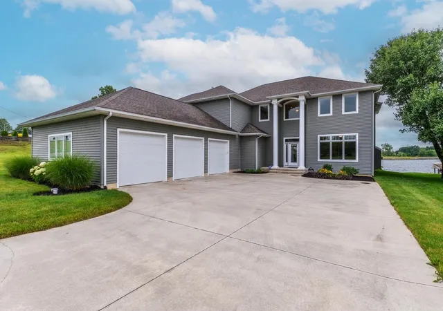 Homes for sale in Rome City, IN | 110 Sylvan Pt, Rome City, IN 46784 | MLS# 202624831