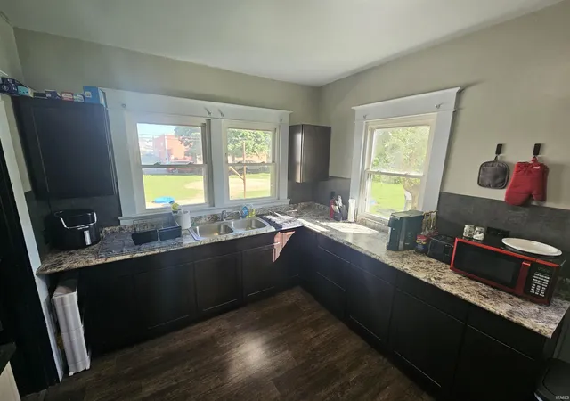 5th image of 1306 Vigo St, Vincennes, IN 47591 | MLS# 202624835
