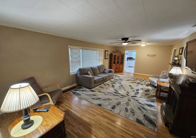 3rd image of 813 W 4Th St, Bicknell, IN 47512 | MLS# 202624845