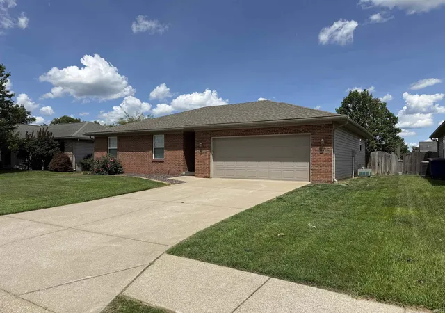 Homes for sale in Evansville, IN | 12845 Kenai Dr, Evansville, IN 47725 | MLS# 202624852