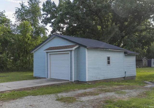 2nd image of 30343 Wolf Ave, Elkhart, IN 46516 | MLS# 202624854
