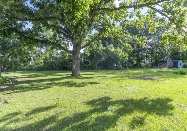 3rd image of 30343 Wolf Ave, Elkhart, IN 46516 | MLS# 202624854