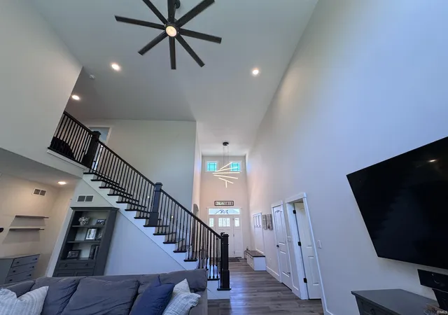 5th image of 54792 Columbia Bay Dr, Osceola, IN 46561 | MLS# 202624869