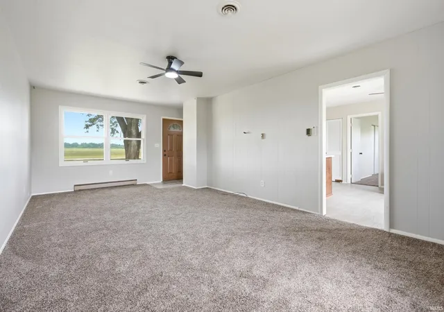 Photo 4 of Manufactured home for sale at 260 Airport Rd, Kendallville, IN 46755 | MLS# 202624874 | Listing updated on 2026-09-03
