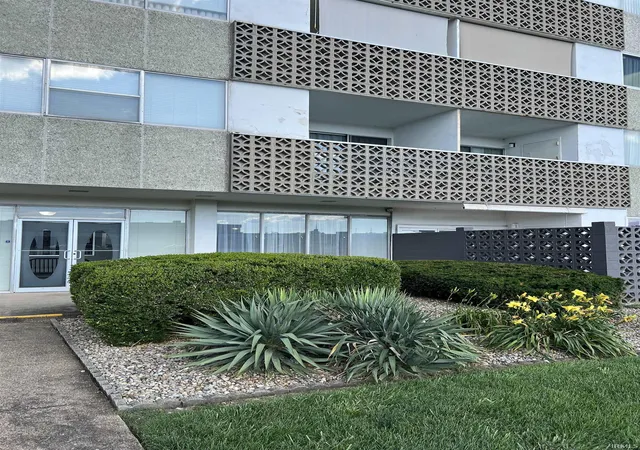 3rd image of 1100 Erie Ave #409, Evansville, IN 47715 | MLS# 202624875