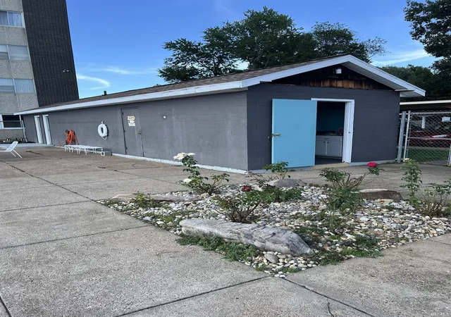 32nd image of 1100 Erie Ave #409, Evansville, IN 47715 | MLS# 202624875