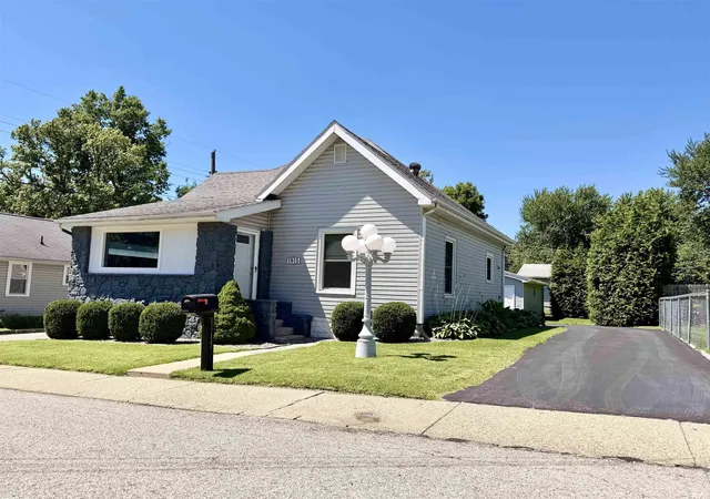 Photo 1 of Manufactured home for sale at 1915 7th Street, Bedford, IN 47421 | MLS# 202624883 | Listing updated on 2026-06-29