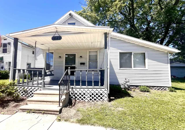 1st image of 1023 Cone St, Elkhart, IN 46514 | MLS# 202624885