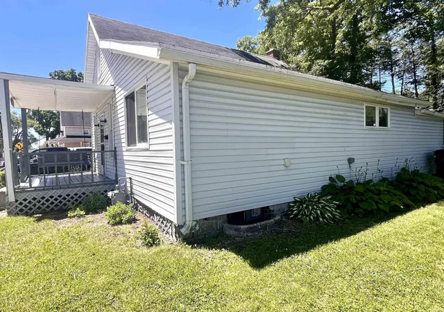 3rd image of 1023 Cone St, Elkhart, IN 46514 | MLS# 202624885