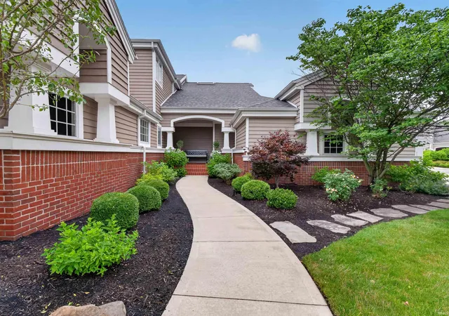 3rd image of 2330 Turnberry Ln, Fort Wayne, IN 46814 | MLS# 202624896