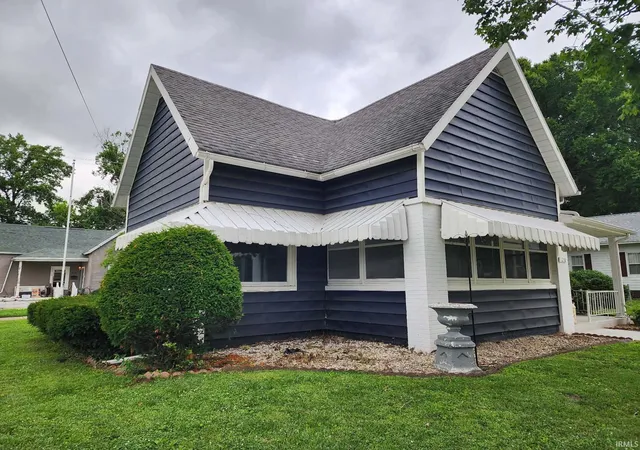 Photo 1 of Manufactured home for sale at 128 W Pine St, Princeton, IN 47670 | MLS# 202624899 | Listing updated on 2026-10-02