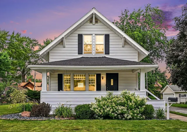 1st image of 604 E Van Buren St, Nappanee, IN 46550 | MLS# 202624907