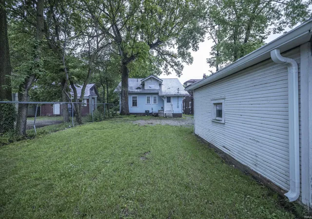 Photo 4 of Manufactured home for sale at 1105 N Wheeling Ave, Muncie, IN 47303 | MLS# 202624908 | Listing updated on 2026-06-24