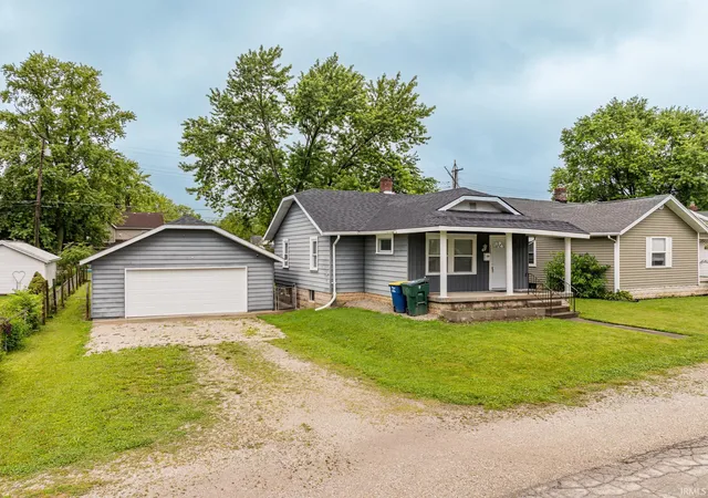 Homes for sale in Muncie, IN | 3007 S Monroe Dr, Muncie, IN 47302 | MLS# 202624914