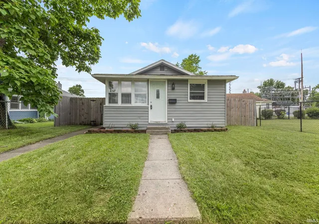 Photo 1 of Sale Pending at 1603 Linden Ave, Mishawaka, IN 46544 | MLS# 202624919 | Listing updated on 2026-08-25