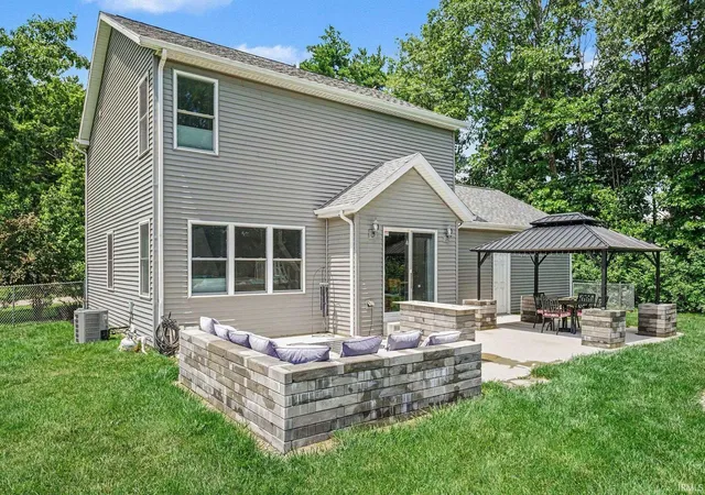2nd image of 54098 Starner Ave, Elkhart, IN 46514 | MLS# 202624923