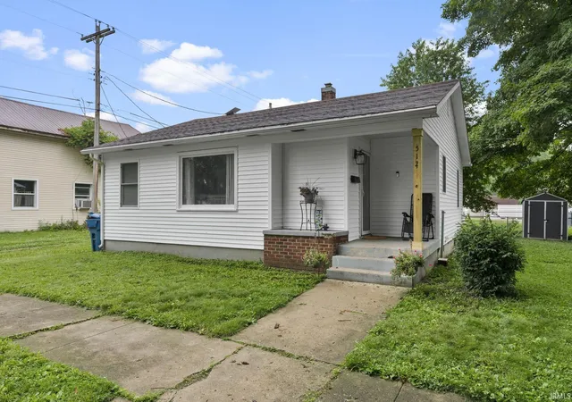 1st image of 514 7th St, Covington, IN 47932 | MLS# 202624933
