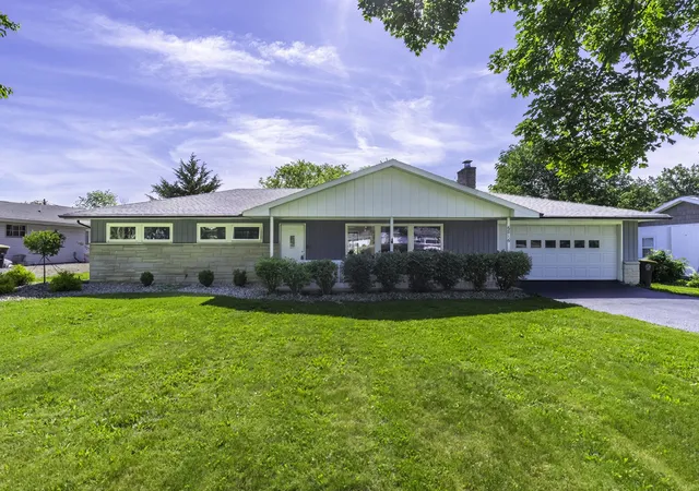 1st image of 6816 Ludwig Cir, Fort Wayne, IN 46825 | MLS# 202624935