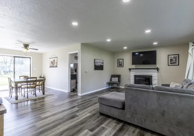 4th image of 6816 Ludwig Cir, Fort Wayne, IN 46825 | MLS# 202624935