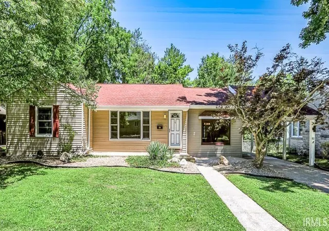 Photo 1 of Manufactured home for sale at 811 S Eastside Dr, Bloomington, IN 47401 | MLS# 202624969 | Listing updated on 2026-09-21