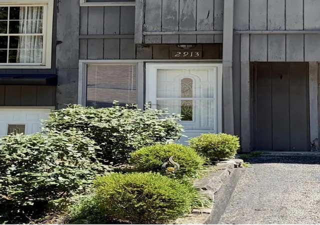 Condo for sale at 2913 W Winterberry Ct, Bloomington, IN 47404-1230 | MLS# 202624982