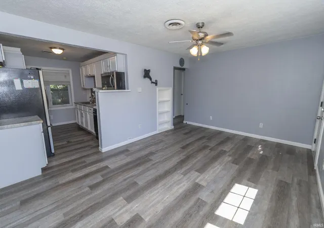 Photo 4 of Manufactured home for sale at 1214 N Olive St, South Bend, IN 46628 | MLS# 202625002 | Listing updated on 2026-09-02