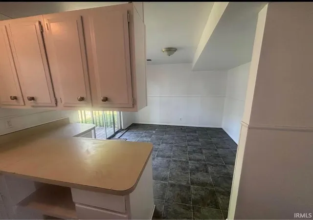 Photo 4 of Manufactured home for sale at 2401 Beech Dr, Evansville, IN 47714 | MLS# 202625010 | Listing updated on 2026-07-28