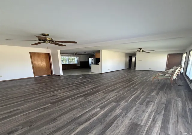 4th image of 1818 Oak St, Linton, IN 47441 | MLS# 202625019