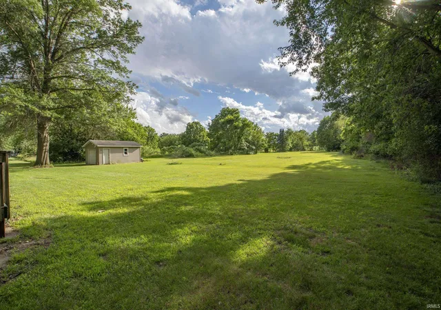 2nd image of 2805 Pleasant Plain Ave, Elkhart, IN 46517 | MLS# 202625036