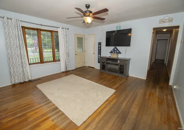 4th image of 2805 Pleasant Plain Ave, Elkhart, IN 46517 | MLS# 202625036