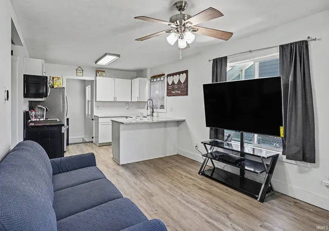 Photo 4 of Manufactured home for sale at 526 S 33rd Street, South Bend, IN 46615 | MLS# 202625044 | Listing updated on 2026-07-16