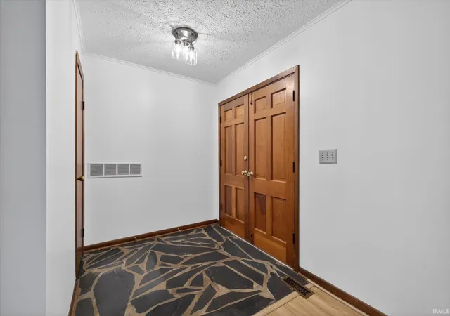 Photo 2 of Manufactured home for sale at 2983 N Bankers Dr, Bloomington, IN 47408 | MLS# 202625063 | Listing updated on 2026-08-29