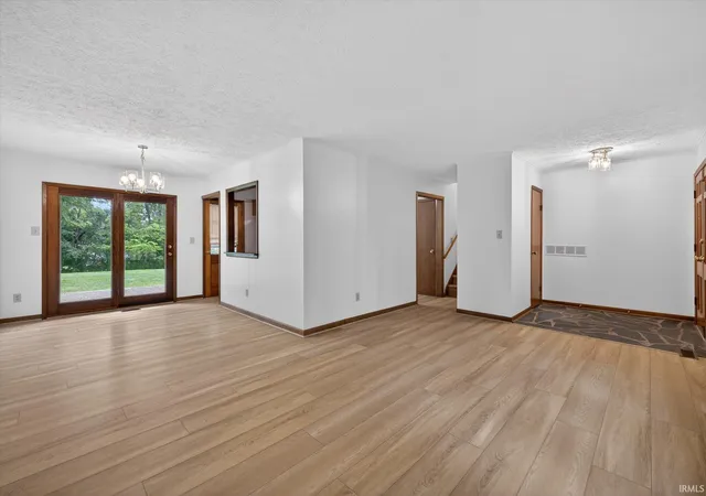 Photo 4 of Manufactured home for sale at 2983 N Bankers Dr, Bloomington, IN 47408 | MLS# 202625063 | Listing updated on 2026-08-29