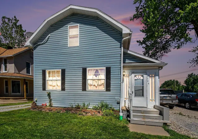 Homes for sale in Goshen, IN | 106 Olive St, Goshen, IN 46528 | MLS# 202625078