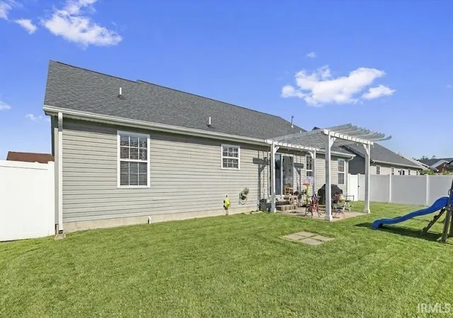 Homes for sale in Newburgh, IN | 1780 Sandal Wy, Newburgh, IN 47630 | MLS# 202625089