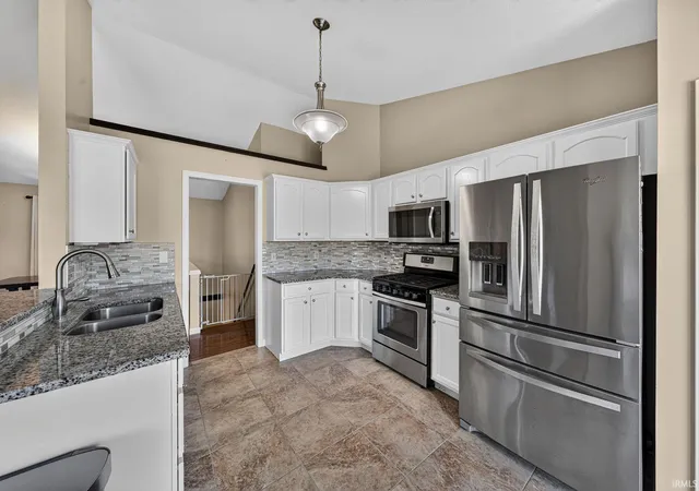5th image of 58565 Heather Pointe Dr, Osceola, IN 46561 | MLS# 202625092
